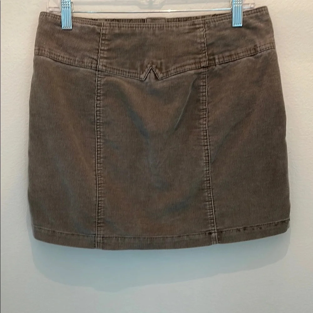 Vintage GAP Brown Corduroy Snap Front Mini Skirt Size 4 - Picture 2 of 7